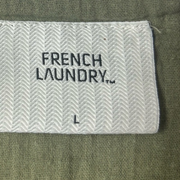 French Laundry Olive Button-Down Women's Top. Gauzy fabric. Size Large. - Picture 2 of 7